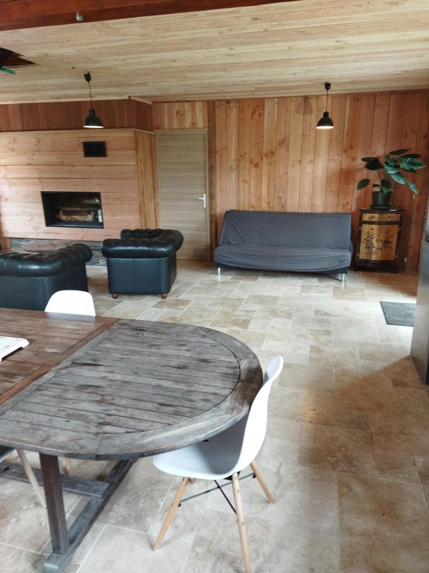 La Maison Dans Les Bois Soucelles Екстер'єр фото
