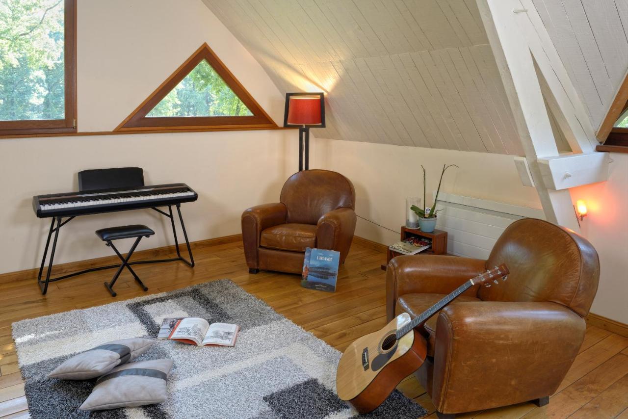 La Maison Dans Les Bois Soucelles Екстер'єр фото