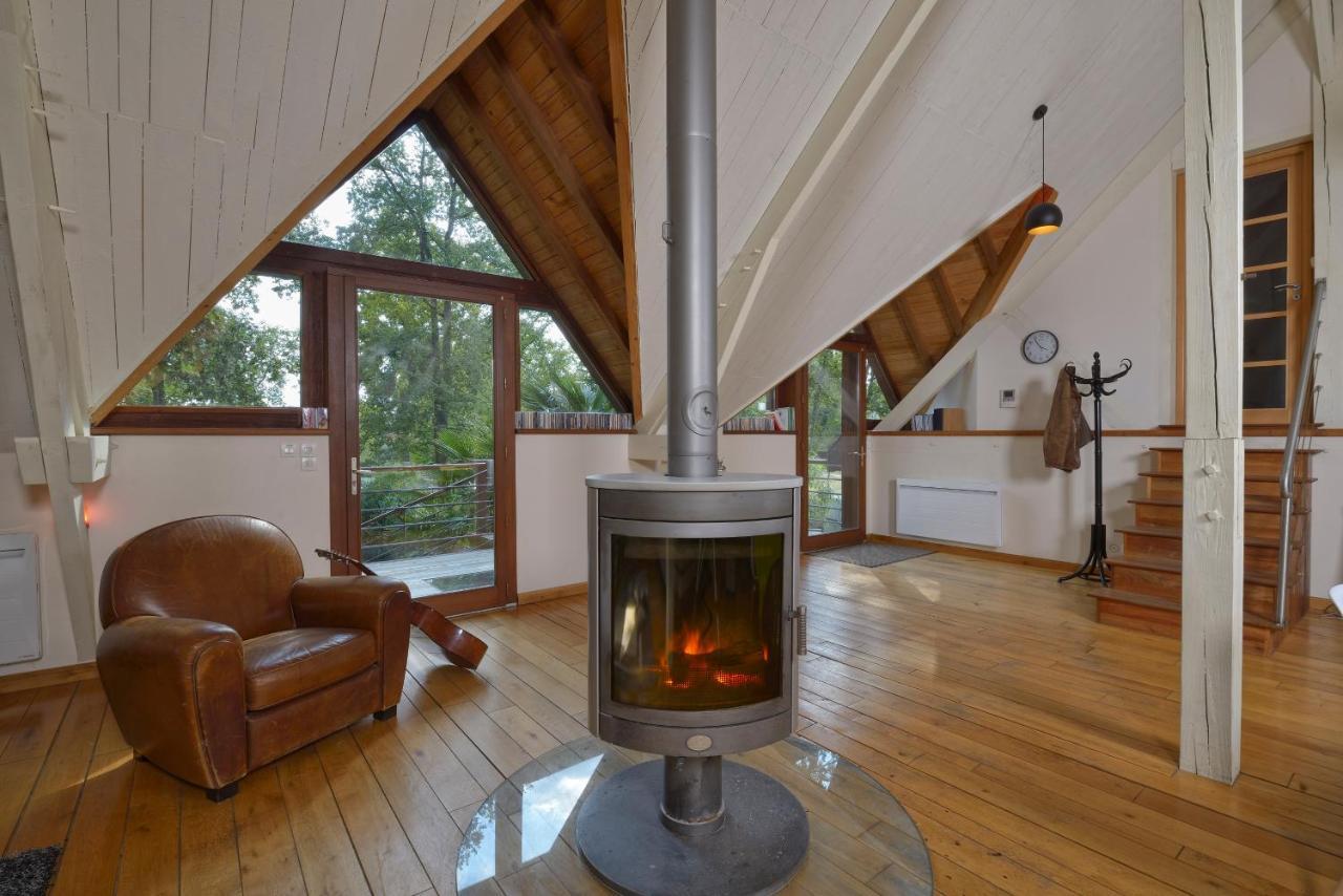 La Maison Dans Les Bois Soucelles Екстер'єр фото