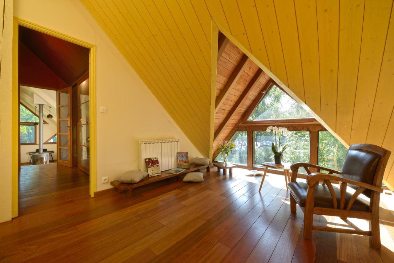 La Maison Dans Les Bois Soucelles Екстер'єр фото